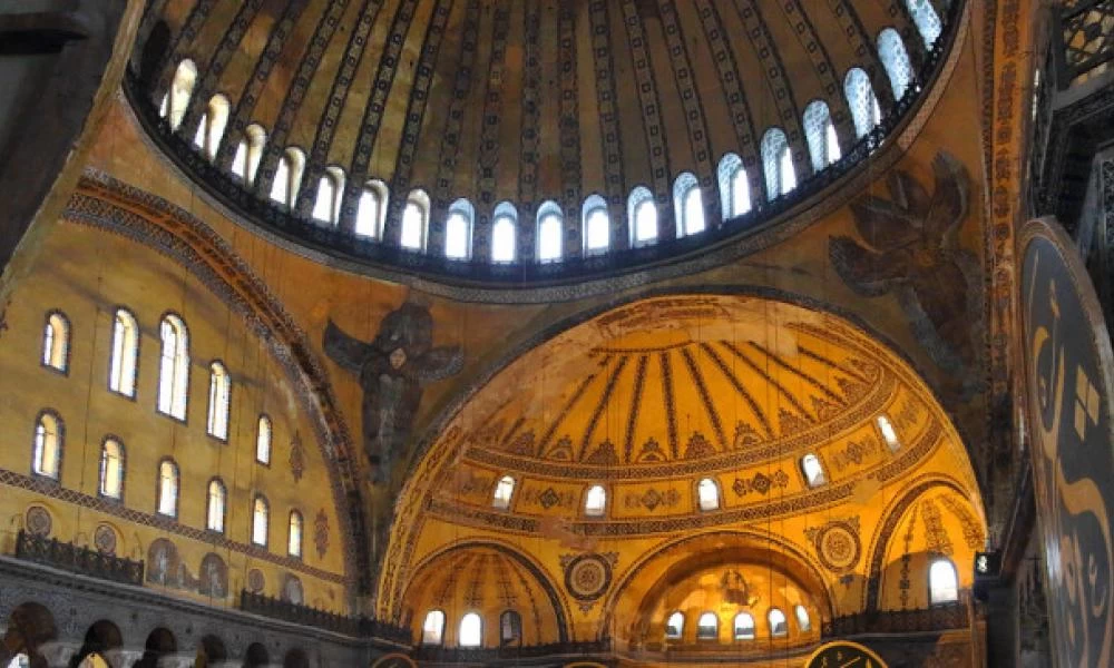 Αγία Σοφία: Μέρος ευρύτερου σχεδίου η μετατροπή της σε τζαμί, λέει η Ελληνική Επιτροπή της Unesco